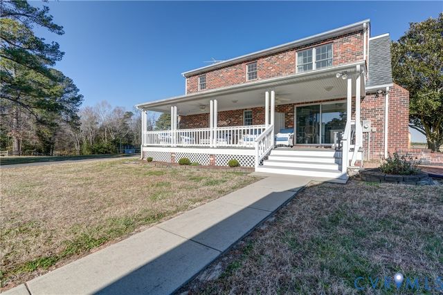 2426 Howerton Rd, Dunnsville, VA 22454