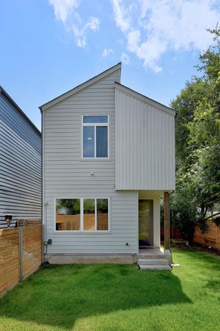 814 N Bluff DR 70, Austin, TX 78745