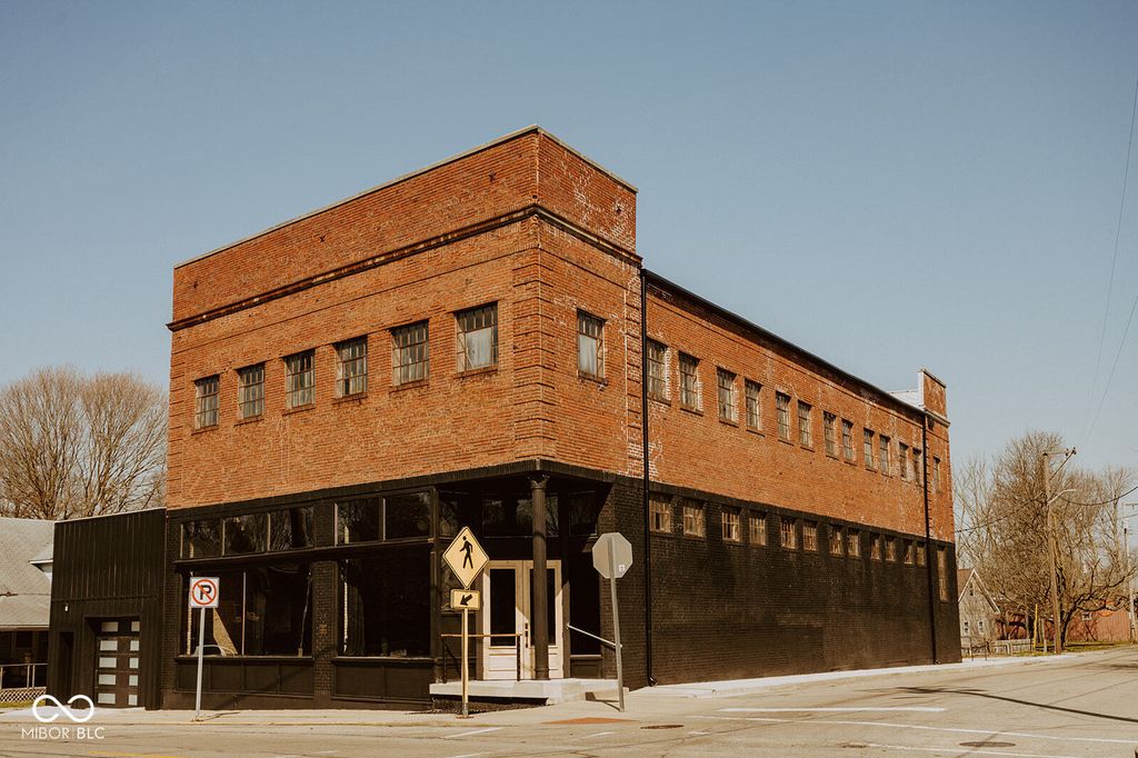 11 W Main Street, Markleville, IN 46056