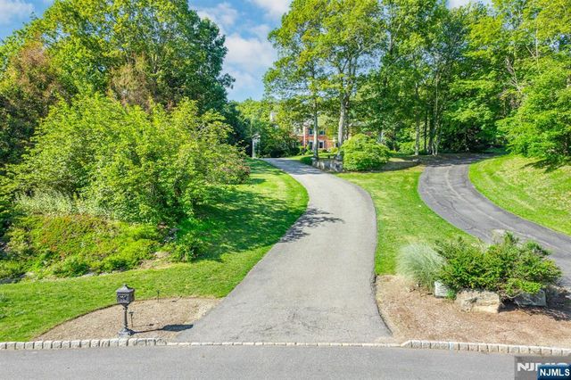 2 Natale Drive, Sparta, NJ 07871