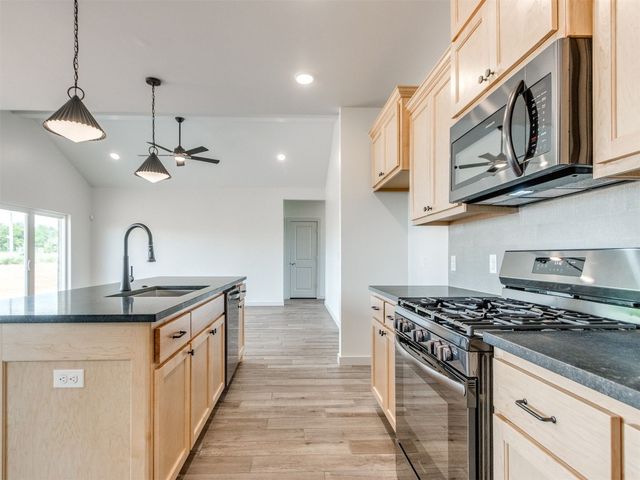 4601 Olivera Street, Mustang, OK 73064