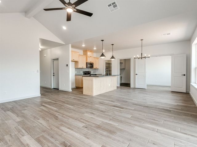 4601 Olivera Street, Mustang, OK 73064