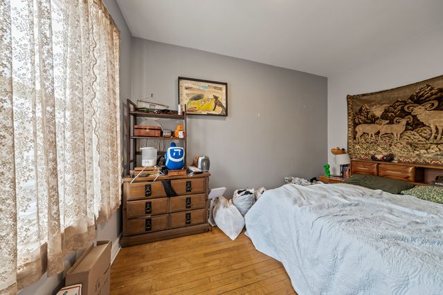 2630 W Division Street 2F, Chicago, IL 60622