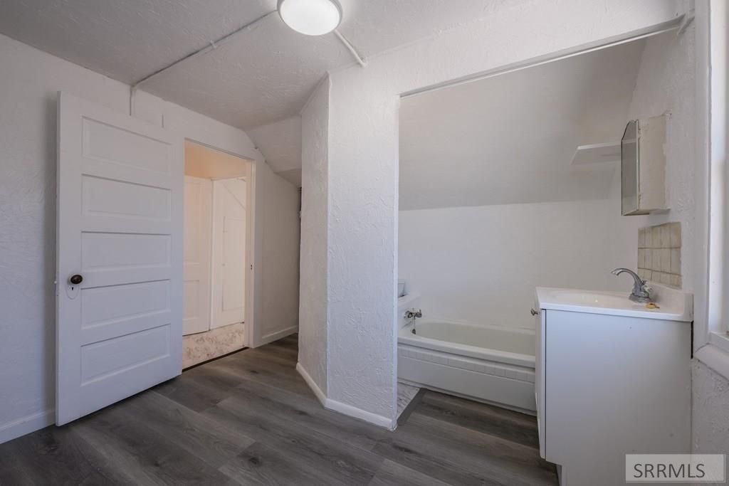 Image 8 of property listing at 766 I Street, Idaho Falls, ID 83402