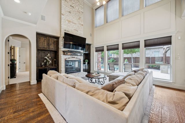 1411 Long And Winding Road, Mansfield, TX 76063