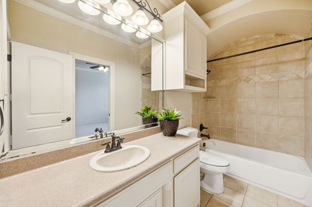 1411 Long And Winding Road, Mansfield, TX 76063