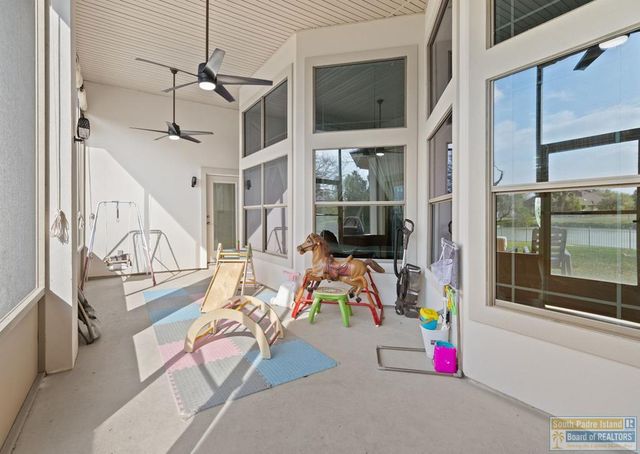 5 Laguna Madre Dr., Laguna Vista, TX 78578