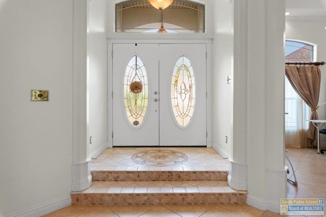 5 Laguna Madre Dr., Laguna Vista, TX 78578