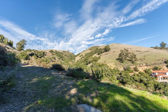 304 Country Club Heights, Carmel Valley, CA 93924