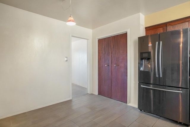 6219 Flor Del Sol Place NW, Albuquerque, NM 87120