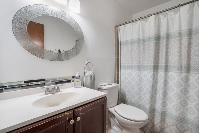 6219 Flor Del Sol Place NW, Albuquerque, NM 87120