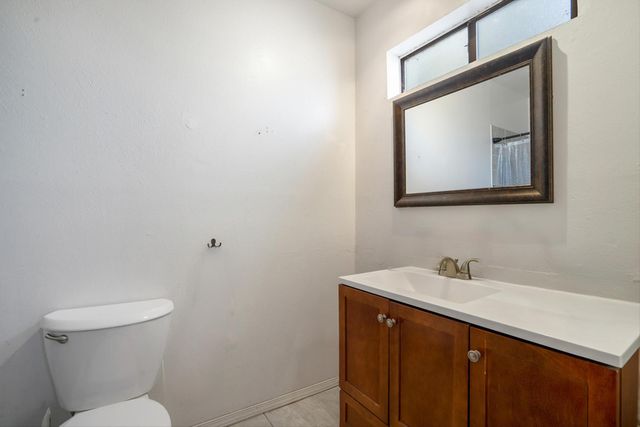 6219 Flor Del Sol Place NW, Albuquerque, NM 87120