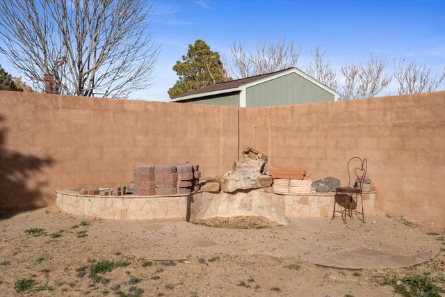 6219 Flor Del Sol Place NW, Albuquerque, NM 87120