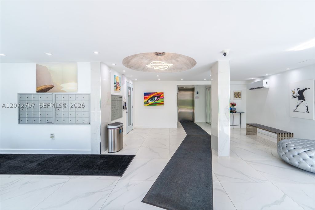 720 Collins Ave 502, Miami Beach, FL 33139