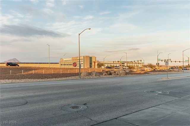 788 Forest Peak Street, Henderson, NV 89011