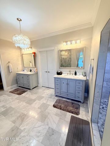 103 Southwest Fernwood Lane, Wise, VA 24293