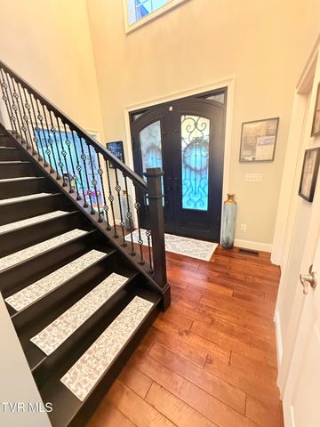 103 Southwest Fernwood Lane, Wise, VA 24293