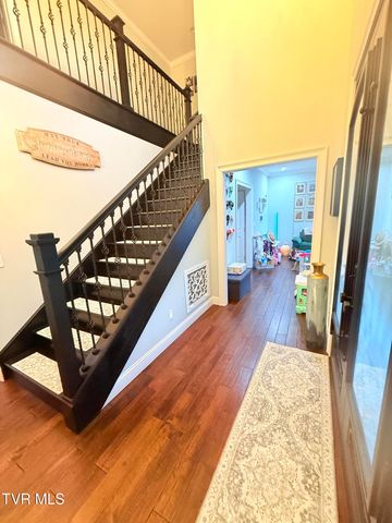 103 Southwest Fernwood Lane, Wise, VA 24293