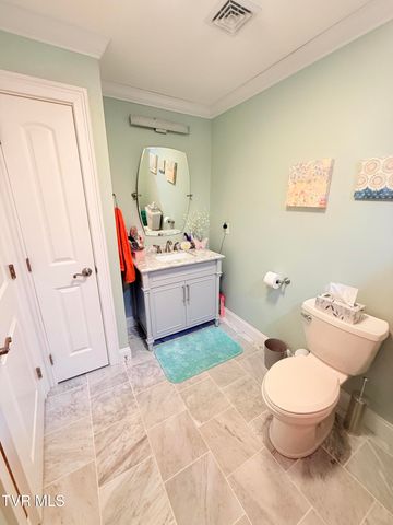 103 Southwest Fernwood Lane, Wise, VA 24293