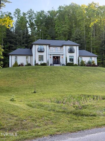 103 Southwest Fernwood Lane, Wise, VA 24293