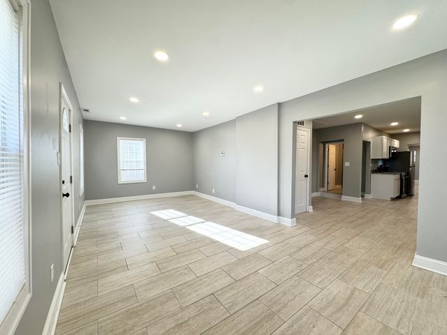 353 Sherman Avenue, Lexington, KY 40502