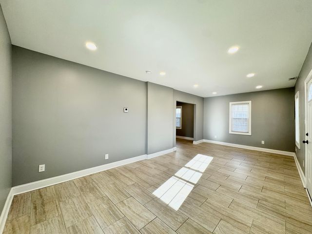 353 Sherman Avenue, Lexington, KY 40502