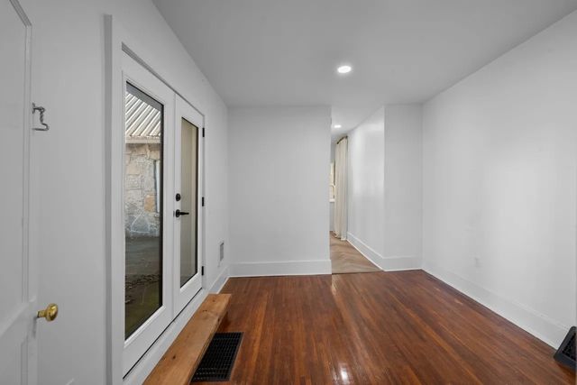1525 Riverside Dr, Nashville, TN 37206