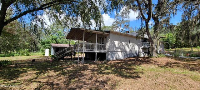 279 COOPER LAKE Drive, Interlachen, FL 32148