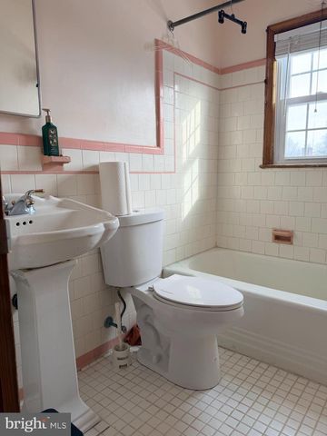 2109 QUEENS CHAPEL RD, Hyattsville, MD 20782