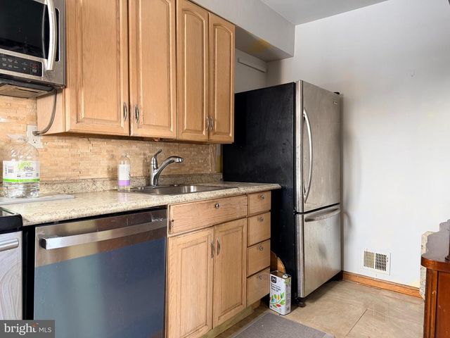 2109 QUEENS CHAPEL RD, Hyattsville, MD 20782