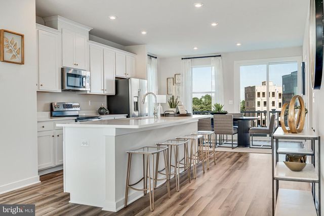 230 CHIANTI TER SE, Leesburg, VA 20175