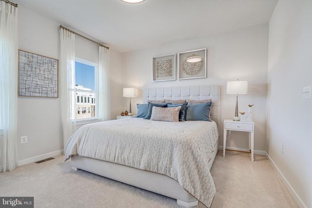 230 CHIANTI TER SE, Leesburg, VA 20175