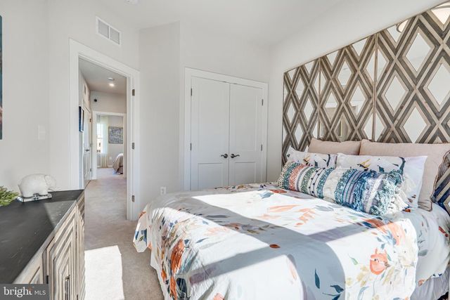 230 CHIANTI TER SE, Leesburg, VA 20175