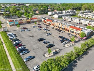 8331 N Wayne Road, Westland, MI 48185