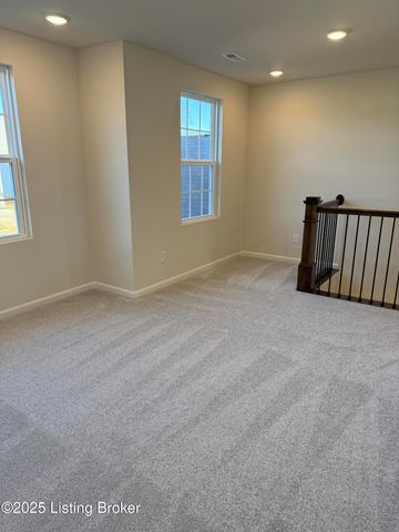 6516 Fair Ridge Ln, Louisville, KY 40291