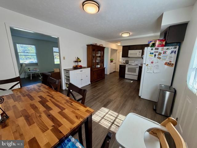 2817 PAPERMILL RD, Winchester, VA 22601