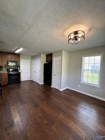 18304 Upland Trail, Athens, AL 35613