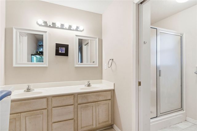 12 Lyndhurst Drive, Bella Vista, AR 72714