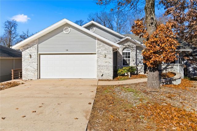 12 Lyndhurst Drive, Bella Vista, AR 72714
