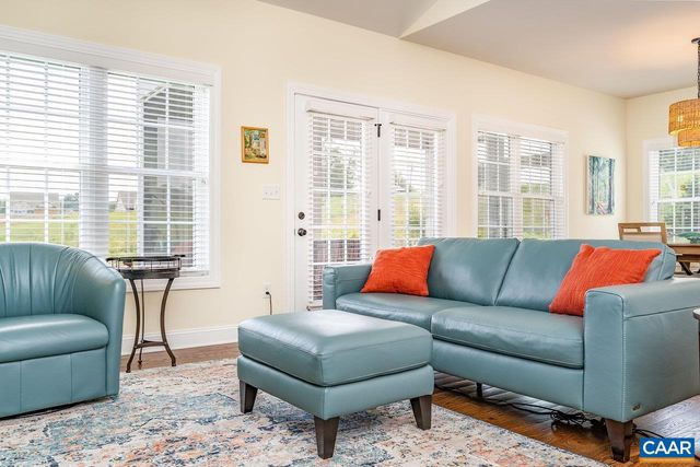 219 HEATHER LN, Staunton, VA 24401
