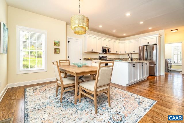 219 HEATHER LN, Staunton, VA 24401