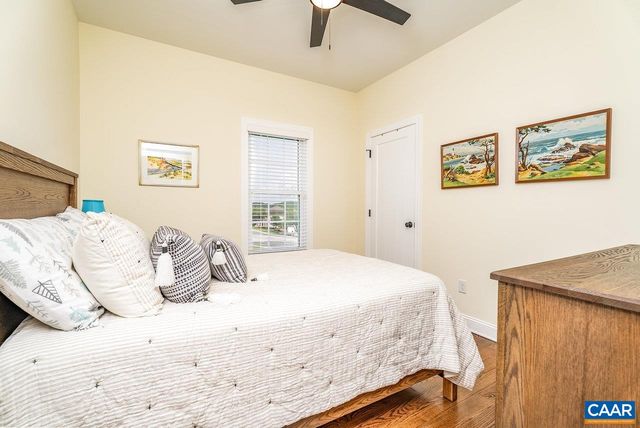 219 HEATHER LN, Staunton, VA 24401