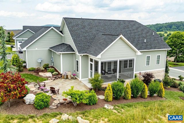 219 HEATHER LN, Staunton, VA 24401