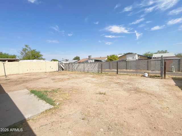 1602 W Fremont Road, Phoenix, AZ 85041