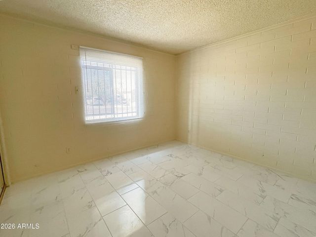 1602 W Fremont Road, Phoenix, AZ 85041