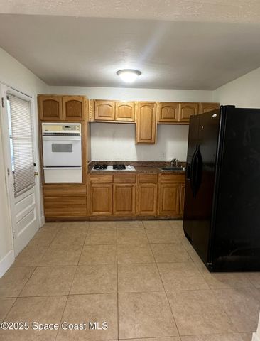 903 Pine Street, Titusville, FL 32796