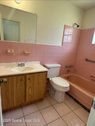 903 Pine Street, Titusville, FL 32796