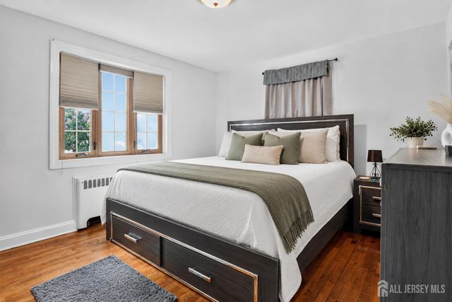 41 Westervelt Avenue, Edison, NJ 08817