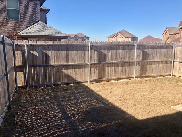 925 Chaparral Trail, Midlothian, TX 76065