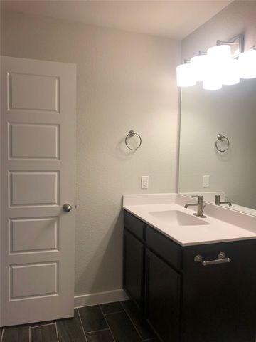 925 Chaparral Trail, Midlothian, TX 76065